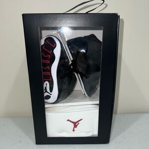 Jordan 11 Retro Gift Pack Size 2C
